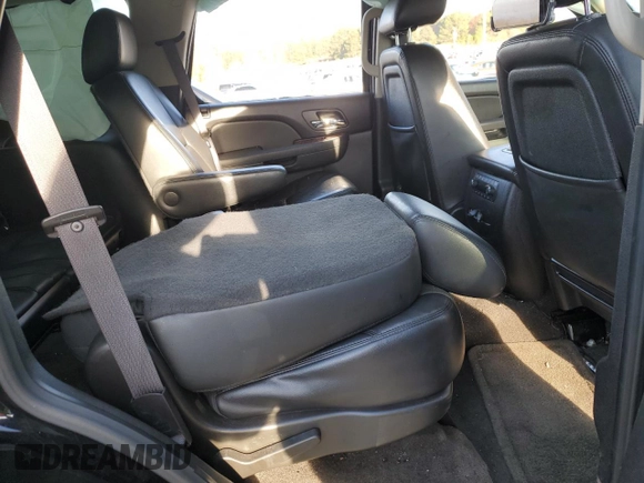 2013 GMC Yukon SLT with VIN 1GKS1CE06DR319554, listed as a Copart auction lot 85426204 with 177,526 mi miles and Salvage Title. Bid and sale history available at carsss.com. Image 11.