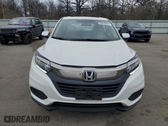 2021 Honda HR-V LX with VIN 3CZRU6H35MM754344, listed as a Copart auction lot 53804925 with 13,570 mi miles and Salvage Title. Bid and sale history available at carsss.com. Image 5.