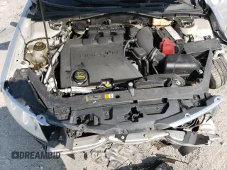 2010 Lincoln MKZ with VIN 3LNHL2GC8AR625426, listed as a Copart auction lot 49072165 with 137,961 mi miles and Salvage Title. Bid and sale history available at DreamBid. Image 11.