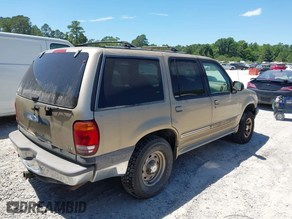 2000 Ford Explorer XLT с VIN 1FMZU73E4YZB70571, выставлен на аукционе IAAI как лот 42317419 с пробегом 233 858 миль миль и . История ставок и продаж доступна на DreamBid. Изображение 4.