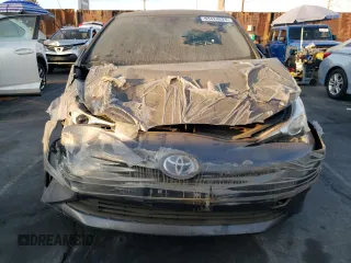 2018 Toyota Prius Two z VIN JTDKBRFU4J3058128, wystawiony jako Copart lot #83424624 z przebiegiem 87 440 mil mil oraz Szkoda całkowita • Salvage title. Historia ofert i sprzedaży dostępna na DreamBid. Obrazek 5.