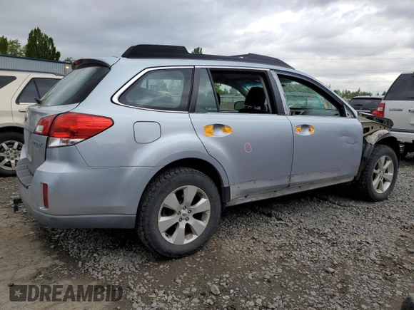2014 Subaru Outback 2.5i with VIN 4S4BRBAC1E3236726, listed as a Copart auction lot 56739225 with 191,405 mi miles and Salvage title. Bid and sale history available at DreamBid. Image 3.