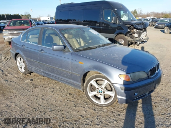 2003 BMW 3 Series 330i with VIN WBAEV53493KM30960, listed as a IAAI auction lot 41420568 with 192,456 mi miles. Bid and sale history available at carsss.com. Image 1.