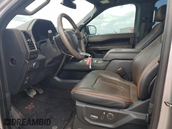 2020 Ford Expedition Max King Ranch with VIN 1FMJK1PT6LEA92254, listed as a Copart auction lot 68925444 with 76,506 mi miles and Clean Title. Bid and sale history available at DreamBid. Image 7.