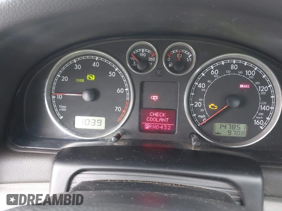 2003 Volkswagen Passat GLX z VIN WVWYH63B73E070842, wystawiony jako IAAI lot #42272467 z przebiegiem 147 851 mil mil oraz . Historia ofert i sprzedaży dostępna na DreamBid. Obrazek 7.
