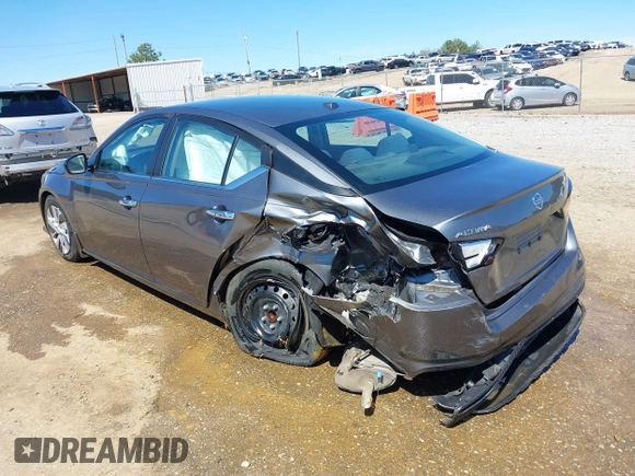 2020 Nissan Altima S with VIN 1N4BL4BV3LC277136, listed as a IAAI auction lot 41824422 with 105,250 mi miles and . Bid and sale history available at carsss.com. Image 6.