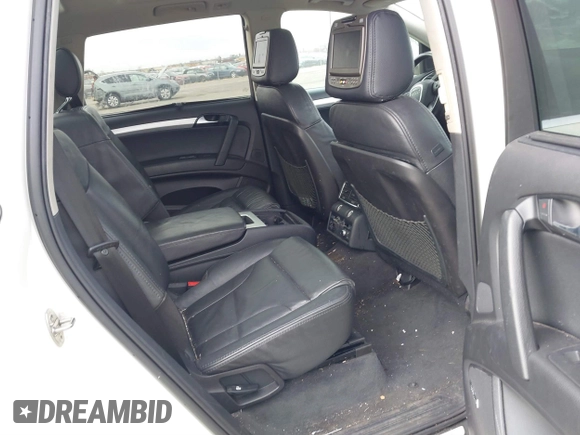 2008 Audi Q7 4.2L Premium with VIN WA1EV74L28D067833, listed as a IAAI auction lot 41541882 with 1 mi miles. Bid and sale history available at carsss.com. Image 8.