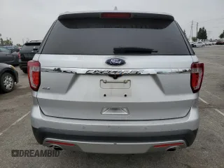 2017 Ford Explorer XLT with VIN 1FM5K7D85HGA93993, listed as a Copart auction lot 58561425 with 135,126 mi miles and Salvage title. Bid and sale history available at DreamBid. Image 6.