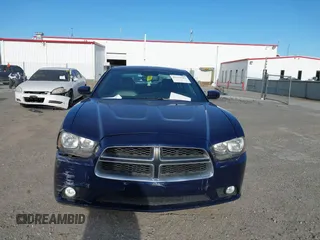 2014 Dodge Charger SXT with VIN 2C3CDXHG1EH207273, listed as a IAAI auction lot 41714382 with 152,023 mi miles. Bid and sale history available at carsss.com. Image 11.