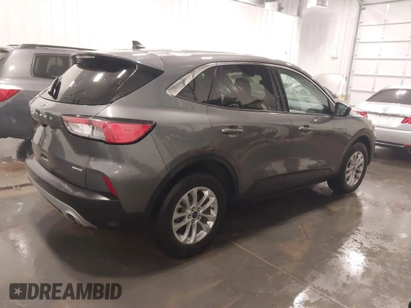 2022 Ford Escape SE with VIN 1FMCU9G69NUB21752, listed as a IAAI auction lot 41890357 with 33,434 mi miles. Bid and sale history available at carsss.com. Image 4.