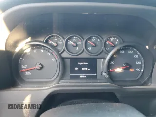 2024 Chevrolet Silverado 1500 Custom Trail Boss with VIN 3GCUDCE83RG218772, listed as a Copart auction lot 44648145 with 8,672 mi miles and Salvage Title. Bid and sale history available at carsss.com. Image 9.