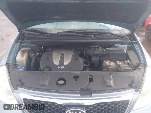 2014 Kia Sedona LX with VIN KNDMG4C79E6547589, listed as a IAAI auction lot 41724633 with 211,213 mi miles. Bid and sale history available at carsss.com. Image 10.