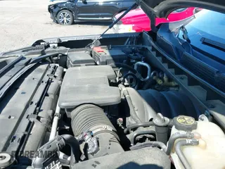 2021 GMC Yukon XL AT4 z VIN 1GKS2HKDXMR163214, wystawiony jako IAAI lot #42020914 z przebiegiem 181 815 mil mil oraz . Historia ofert i sprzedaży dostępna na DreamBid. Obrazek 21.