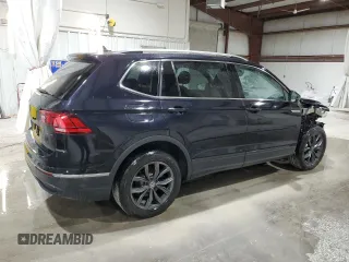 2022 Volkswagen Tiguan SE z VIN 3VV2B7AX0NM148761, wystawiony jako Copart lot #60618595 z przebiegiem 68 437 mil mil oraz Szkoda całkowita • Salvage title. Historia ofert i sprzedaży dostępna na DreamBid. Obrazek 3.