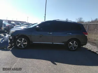 2013 Nissan Pathfinder SL with VIN 5N1AR2MN1DC646224, listed as a IAAI auction lot 41615804 with 102,072 mi miles. Bid and sale history available at carsss.com. Image 14.