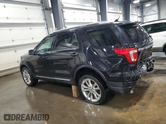 2019 Ford Explorer XLT с VIN 1FM5K8D86KGA92977, выставлен на аукционе Copart как лот 57943585 с пробегом 123 124 миль миль и Списание • Salvage title. История ставок и продаж доступна на DreamBid. Изображение 2.
