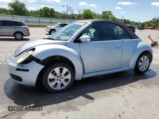 2009 Volkswagen Beetle S z VIN 3VWRF31Y29M404324, wystawiony jako Copart lot #58320175 z przebiegiem 140 323 mil mil oraz Szkoda całkowita • Salvage title. Historia ofert i sprzedaży dostępna na DreamBid. Obrazek 1.