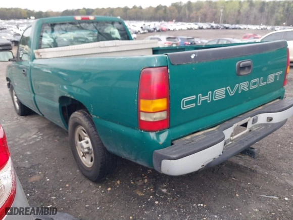 2002 Chevrolet Silverado 1500 with VIN 1GCEC14W82Z286809, listed as a IAAI auction lot 41876270 with 217,690 mi miles. Bid and sale history available at carsss.com. Image 3.
