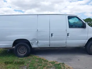 2012 Ford Econoline Cargo Super Duty Commercial z VIN 1FTSS3EL8CDA09954, wystawiony jako IAAI lot #41956151 z przebiegiem 298 467 mil mil oraz . Historia ofert i sprzedaży dostępna na DreamBid. Obrazek 13.