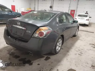 2008 Nissan Altima 2.5 SL with VIN 1N4AL21E78N557350, listed as a IAAI auction lot 41751997 with 215,078 mi miles. Bid and sale history available at carsss.com. Image 4.