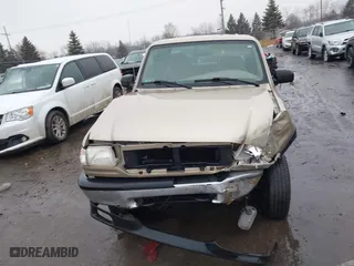 2000 Mazda B-Series 4WD Truck SE with VIN 4F4ZR17V4YTM04182, listed as a IAAI auction lot 41643775 with 181,854 mi miles. Bid and sale history available at carsss.com. Image 12.