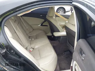 2011 Lexus IS 250 z VIN JTHCF5C29B5045190, wystawiony jako IAAI lot #42172544 z przebiegiem 214 528 mil mil oraz . Historia ofert i sprzedaży dostępna na DreamBid. Obrazek 8.