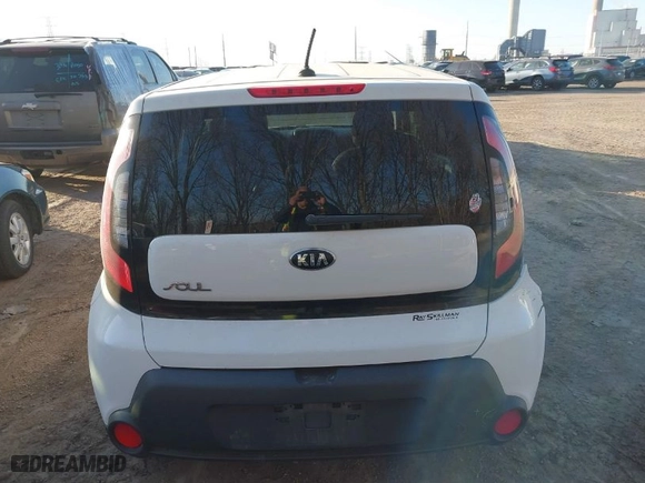 2016 Kia Soul with VIN KNDJN2A22G7362222, listed as a IAAI auction lot 41768610 with NaN miles. Bid and sale history available at carsss.com. Image 12.