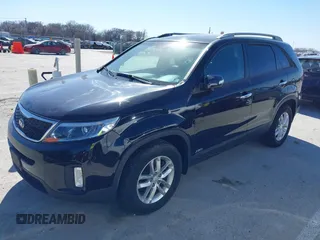 2015 Kia Sorento LX with VIN 5XYKTDA60FG607237, listed as a IAAI auction lot 41690678 with 114,380 mi miles. Bid and sale history available at carsss.com. Image 18.