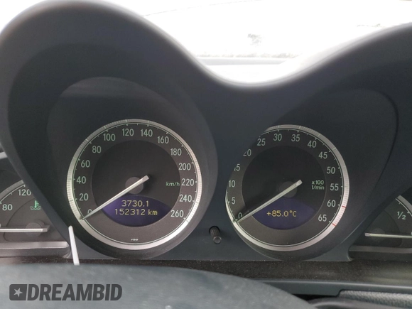 2003 Mercedes-Benz SL 500 with VIN WDBSK75F93F008171, listed as a Copart auction lot 83149314 with 152,312 mi miles and Clean title. Bid and sale history available at DreamBid. Image 9.