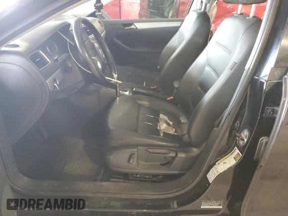 2013 Volkswagen Jetta SE with VIN 3VWDX7AJXDM427263, listed as a Copart auction lot 52502585 with 243,457 mi miles and Salvage title. Bid and sale history available at DreamBid. Image 7.
