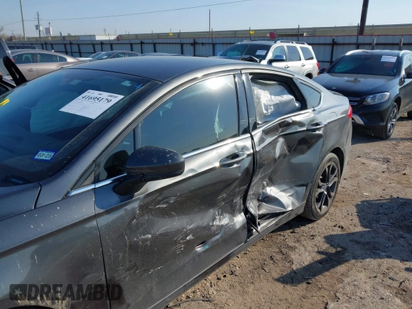 2018 Ford Fusion SE with VIN 3FA6P0HD0JR158536, listed as a IAAI auction lot 41695179 with 114,815 mi miles. Bid and sale history available at carsss.com. Image 6.