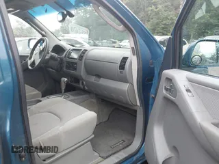 2005 Nissan Frontier LE with VIN 1N6AD07W55C438180, listed as a IAAI auction lot 42611550 with 166,700 mi miles and . Bid and sale history available at DreamBid. Image 5.