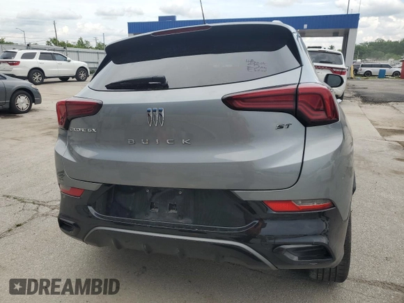 2024 Buick Encore GX Sport Touring с VIN KL4AMDSL7RB027957, выставлен на аукционе Copart как лот 61582995 с пробегом 41 536 миль миль и Списание • Salvage title. История ставок и продаж доступна на DreamBid. Изображение 6.