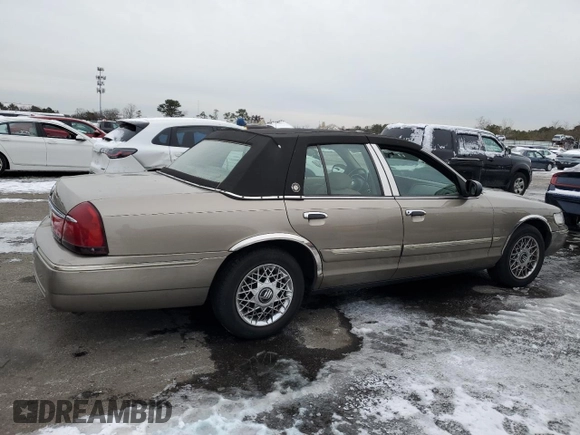 2001 Mercury Grand Marquis GS z VIN 2MEFM74W11X701900, wystawiony jako Copart lot #41913965 z przebiegiem 79 360 mil mil oraz Czysty tytuł • Clean title. Historia ofert i sprzedaży dostępna na DreamBid. Obrazek 3.
