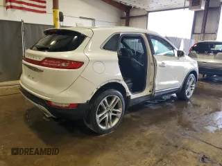 2019 Lincoln MKC Reserve с VIN 5LMCJ3D95KUL52225, выставлен на аукционе Copart как лот 54024095 с пробегом 52 231 миль миль и Списание • Salvage title. История ставок и продаж доступна на DreamBid. Изображение 3.