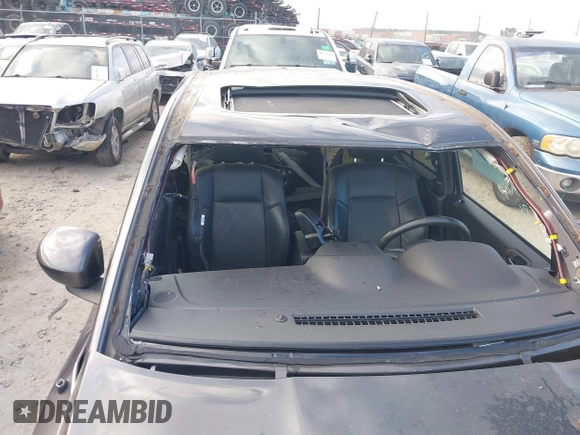 2017 Jeep Compass Latitude with VIN 1C4NJDEB6HD137257, listed as a IAAI auction lot 40720719 with 88,701 mi miles and . Bid and sale history available at DreamBid. Image 6.