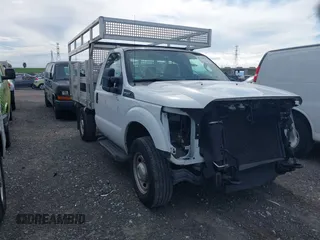2013 Ford F-250 XL with VIN 1FDBF2A60DEA36359, listed as a IAAI auction lot 41638468 with 59,355 mi miles and . Bid and sale history available at DreamBid. Image 1.