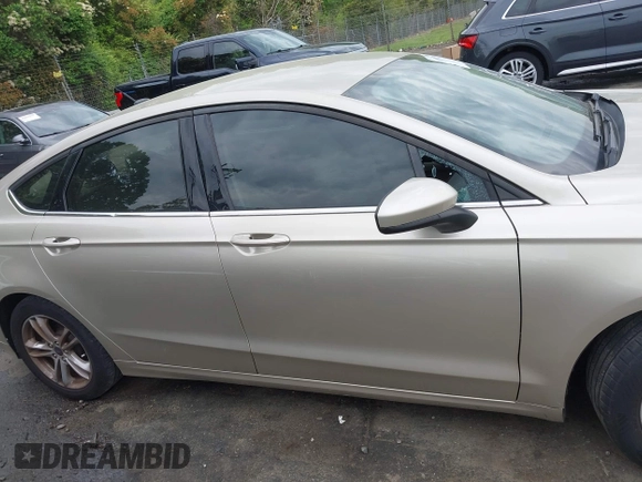 2018 Ford Fusion SE with VIN 3FA6P0HD3JR216560, listed as a IAAI auction lot 41993757 with 89,239 mi miles. Bid and sale history available at carsss.com. Image 12.