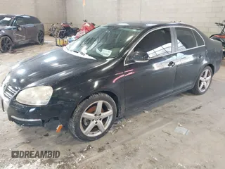 2008 Volkswagen Jetta Sedan SE with VIN 3VWRZ71K08M106704, listed as a IAAI auction lot 41402684 with 119,628 mi miles. Bid and sale history available at carsss.com. Image 2.
