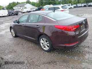 2012 Kia Optima EX z VIN 5XXGN4A71CG011465, wystawiony jako IAAI lot #42478460 z przebiegiem 197 230 mil mil oraz . Historia ofert i sprzedaży dostępna na DreamBid. Obrazek 3.