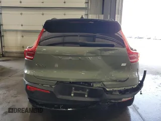 2023 Volvo XC40 Plus с VIN YV4ED3UW5P2060944, выставлен на аукционе Copart как лот 68269834 с пробегом 13 400 миль миль и Списание • Salvage title. История ставок и продаж доступна на DreamBid. Изображение 6.