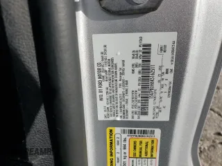 2019 Ford Mustang EcoBoost z VIN 1FATP8UH6K5162511, wystawiony jako Copart lot #62130385 z przebiegiem 115 537 mil mil oraz Szkoda całkowita • Salvage title. Historia ofert i sprzedaży dostępna na DreamBid. Obrazek 13.