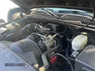 2003 GMC Sierra 1500 Work Truck with VIN 1GTEC14X03Z358497, listed as a Copart auction lot 81117605 with 115,000 mi miles and Clean title. Bid and sale history available at DreamBid. Image 11.