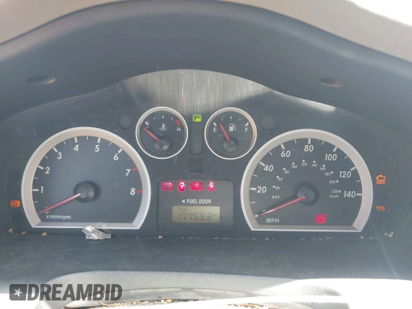 2005 Hyundai Santa Fe GLS with VIN KM8SC73D35U926492, listed as a IAAI auction lot 42131446 with 177,553 mi miles. Bid and sale history available at carsss.com. Image 7.