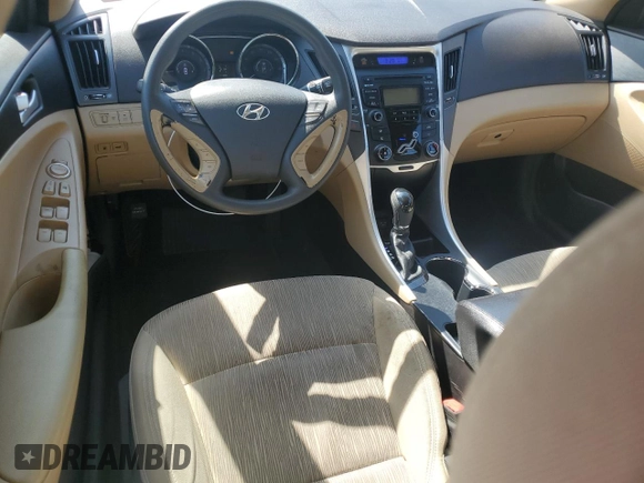 2013 Hyundai Sonata GLS z VIN 5NPEB4AC1DH535427, wystawiony jako Copart lot #54202555 z przebiegiem 125 878 mil mil oraz Szkoda całkowita • Salvage title. Historia ofert i sprzedaży dostępna na DreamBid. Obrazek 8.