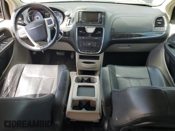 2014 Chrysler Town & Country Touring with VIN 2C4RC1BG8ER383701, listed as a Copart auction lot 70959814 with 157,180 mi miles and Salvage Title. Bid and sale history available at DreamBid. Image 8.