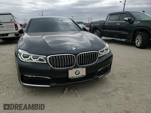 2016 BMW 7 Series 750i z VIN WBA7F0C51GGL99505, wystawiony jako Copart lot #49775245 z przebiegiem 46 703 mil mil oraz Szkoda całkowita • Salvage title. Historia ofert i sprzedaży dostępna na DreamBid. Obrazek 10.