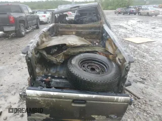 1999 Ford Ranger XL z VIN 1FTZR15V8XTB11363, wystawiony jako Copart lot #55101725 z przebiegiem Nie podano mil oraz Nie do naprawy • Non repairable. Historia ofert i sprzedaży dostępna na DreamBid. Obrazek 6.