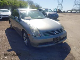 2005 Infiniti G35 with VIN JNKCV51F15M308050, listed as a IAAI auction lot 42048464 with Not Provided miles. Bid and sale history available at carsss.com. Image 13.