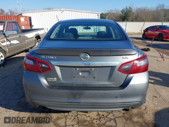 2018 Nissan Altima 2.5 SR with VIN 1N4AL3AP9JC109524, listed as a IAAI auction lot 41177265 with 253,800 mi miles. Bid and sale history available at carsss.com. Image 16.